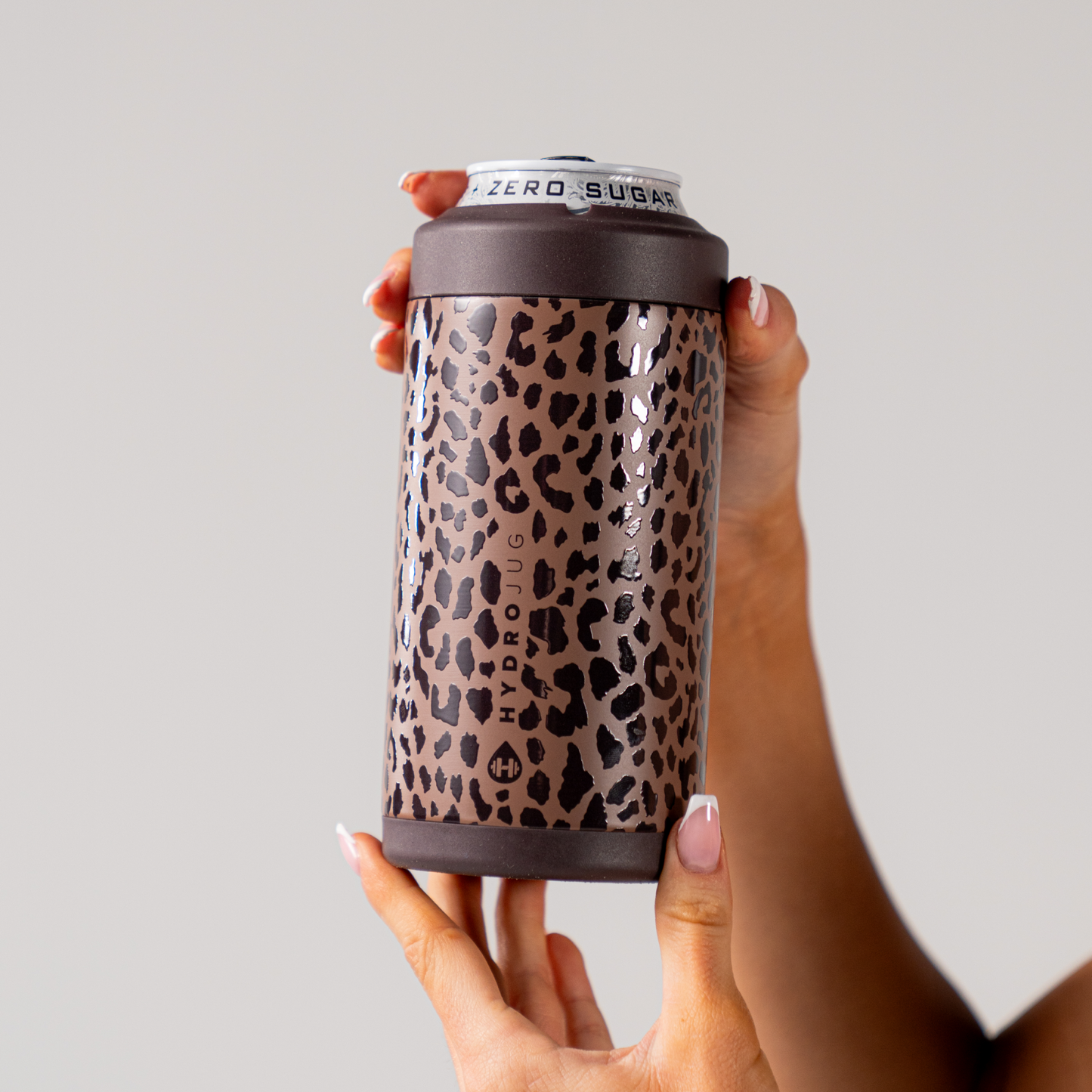 brown-leopard-m7 16ozCan-BrownLeopard-WPI-6.png